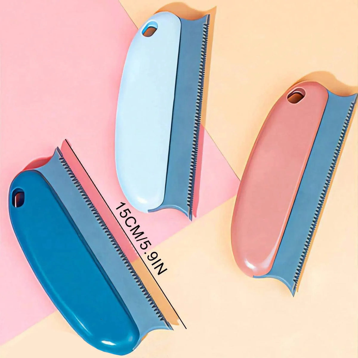 Pet Hair Removal Comb: Effectively Groom Your Cats and Dogs for a Spotless Home